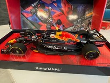 1/18 MINICHAMPS - F1  RB18 TEAM ORACLE RED BULL RACING M. Verstappen winner 2022