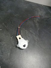 moteur plateau  pour micro onde Faure model fmsn7dx  ( occasion )