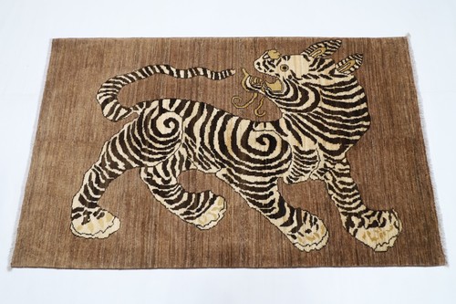 Tapis oriental traditionnel