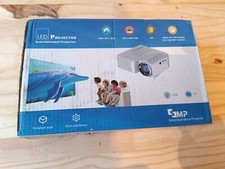 vidéoprojecteur blanc neuf