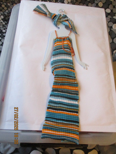 Tenue pour poupée barbie - poupée,