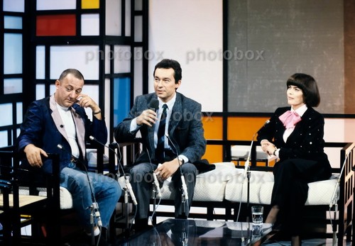 Mireille mathieu exclusive - *,