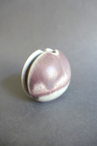 Vase lenticulaire miniature - , en