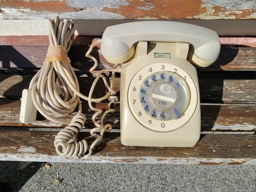 Téléphone vintage cadran - téléphone, à