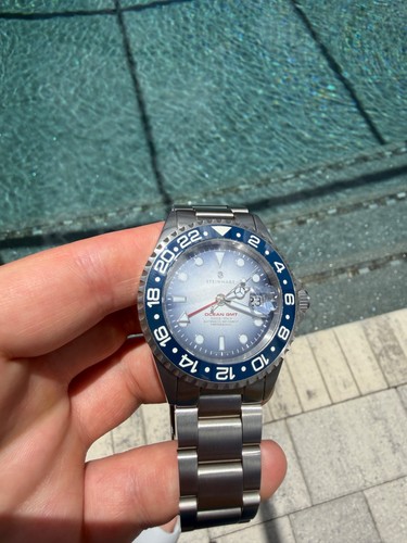 The gnomon steinhart - the,