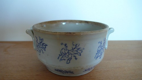 Ancienne petite terrine - , en