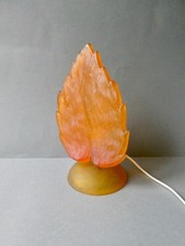 rare lampe feuille en résine colorée translucide Trait d'Union, années 80