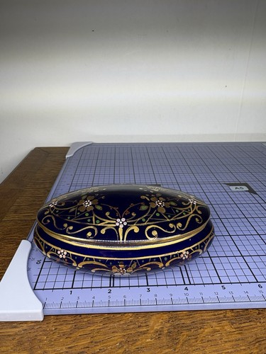 Boîte porcelaine ovale