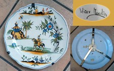 Assiette Moustier avec