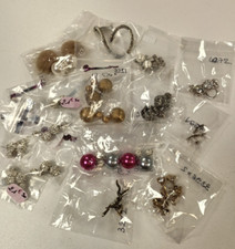 Lot de boucles d'oreilles Idéal marché ou revendeur