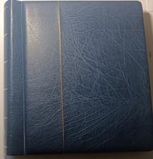 Superbe album LEUCHTTURM France 1980 à 1995 à pince avec pochettes.