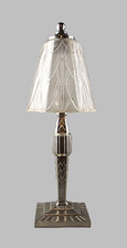Lampe Art Deco verre pressé