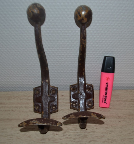 Paire anciens porte - porte, manteau
