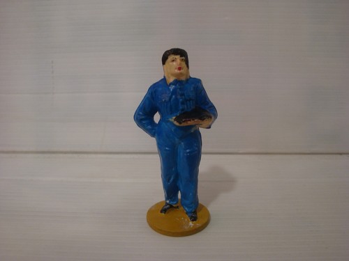 Figurine ancienne plastique - ancienne, en