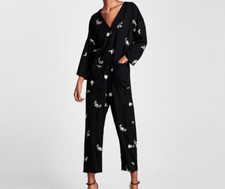 Combinaison noir motifs fleurs beige encolure V longueur cheville ZARA taille M