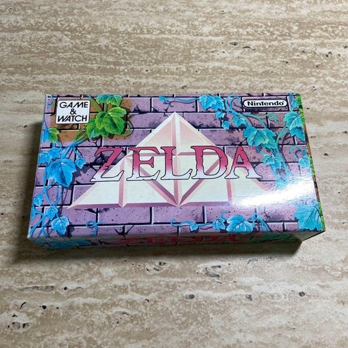 Nintendo game watch - &, zelda