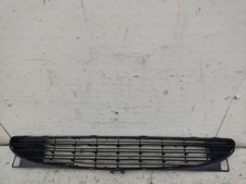 7414W6 GRILLE DE PARE-CHOCS