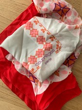 Foulard Courrèges Vintage Rouge 88x88 cm - Carré Soie rouge Motif Logo Paris 