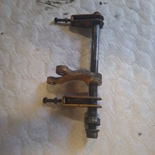 Axe roue arrière complet SUZUKI 1100 GSXF GSX 1100 F GV72C