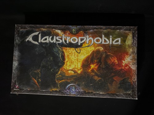 Claustrophobia version - claustrophobia,