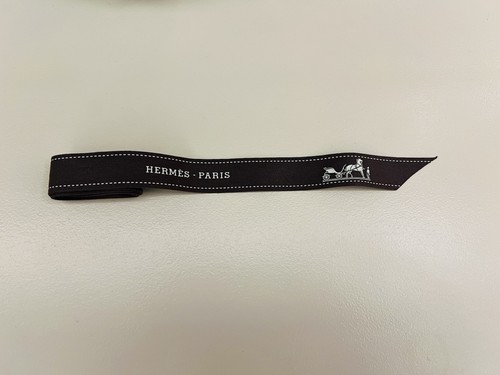 Gros ruban hermès 1m35 - hermès,