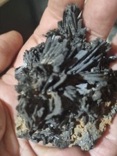 Stibine sur matrice de Chine