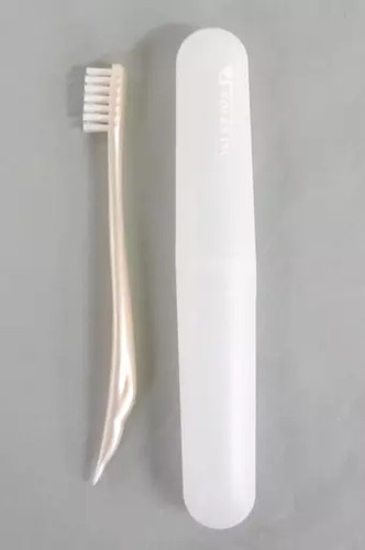 Accessoire pour poupée brosse