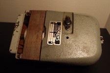 Moteur platine Thorens 78 tours / rpm turntable engine RAL 1950 Cadence Gavotte