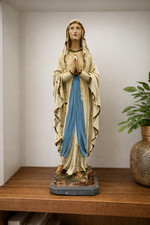 Statue ancienne religieuse –