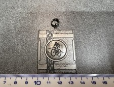 MEDAILLE METAL VELO CYCLISME