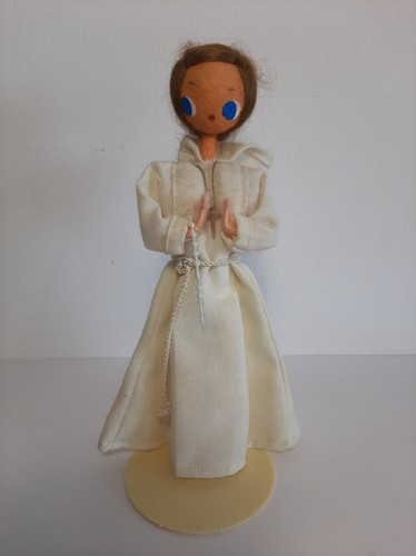 Ancienne petite poupée