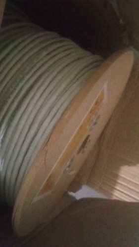 Rouleau câble ethernet rj45 - câble,
