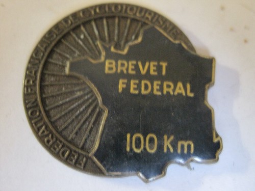 Ancienne medaille ffc 100 - ancienne, km