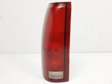 1656349 feu arrière gauche pour GMC YUKON SLE 1500 1991 1090558