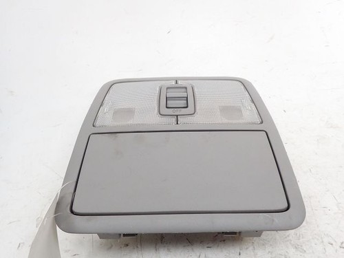Plafonnier 8126042060b0 toyota - plafonnier,