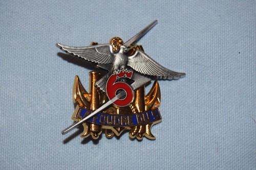 B138 insigne pucelle - , militaire