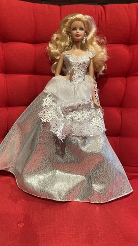 Poupée barbie basic - poupée,