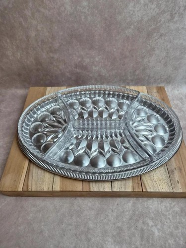 Plat apéritif compartimenté
