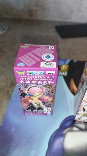 Figurine one piece - piece, world