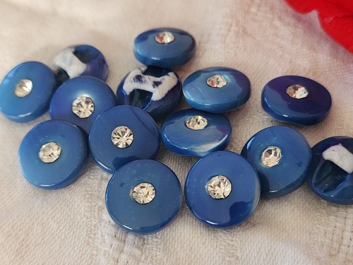 Lot boutons anciens nacre - lot,