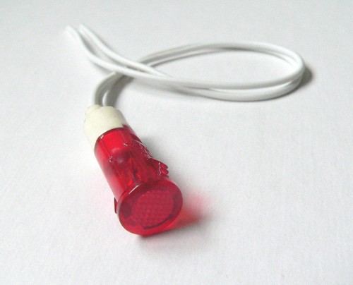 220v rouge rond - fluo, pilote