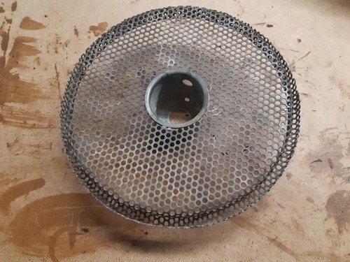 Grille volant moteur - grille,