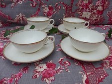 4 Tasses à café porcelaine ultra fine coquille d'œuf liseret doré anse double