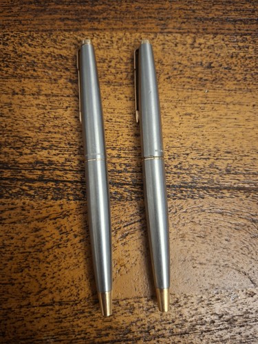 Paire stylos plume parker - de,