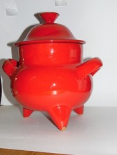 Vallauris vintage 50's RINAUDO Pierre:Soupière tripode céramique émaillée rouge.