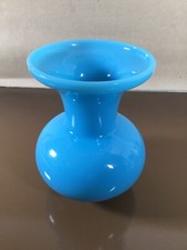 Petit vase opaline bleu - petit,