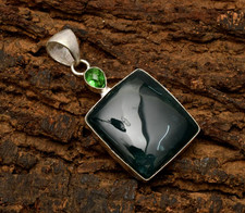 Pendentif bijou en argent
