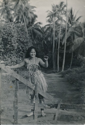 Tahiti 1940 jeune - c.,
