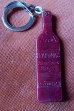 Porte-clés Key Ring Bouteille Vin de Bordeaux Rouge  PRADIGNAC 1964 VERDELAIS