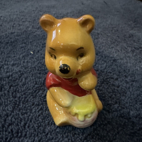 Disney winnie the pooh ceramic - winnie,